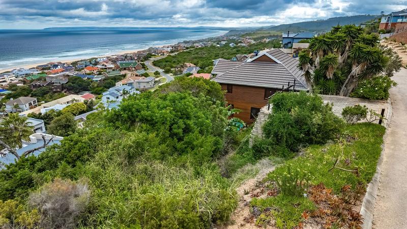 6 Bedroom Property for Sale in Outeniqua Strand Western Cape